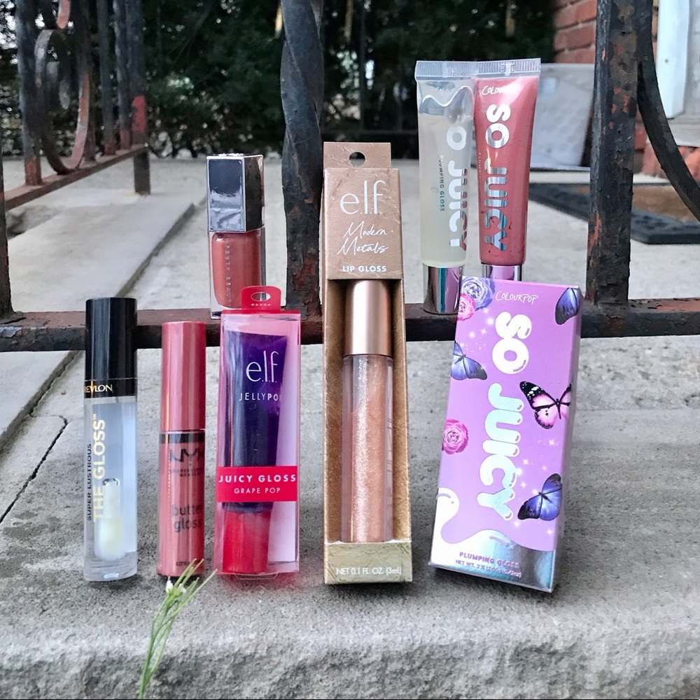 $50 WORTH LIP GLOSS BUNDLE